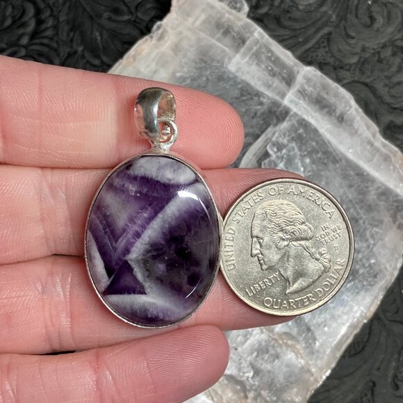 Chevron Amethyst Pendant Stone Crystal Jewelry - Picture 5 of 5